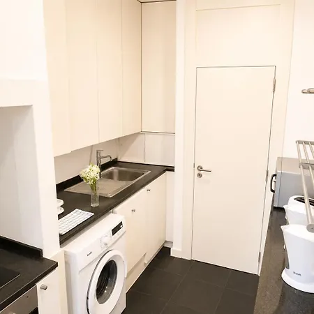 Spacious 2-bedroom Flat Near Saldanha Apartamento *