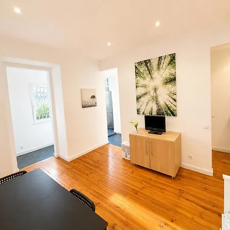 Spacious 2-bedroom Flat Near Saldanha Apartamento *
